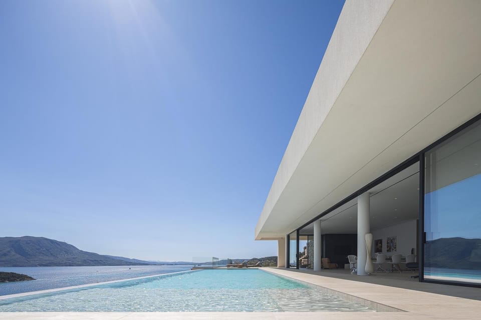 Pool view, Swimming pool