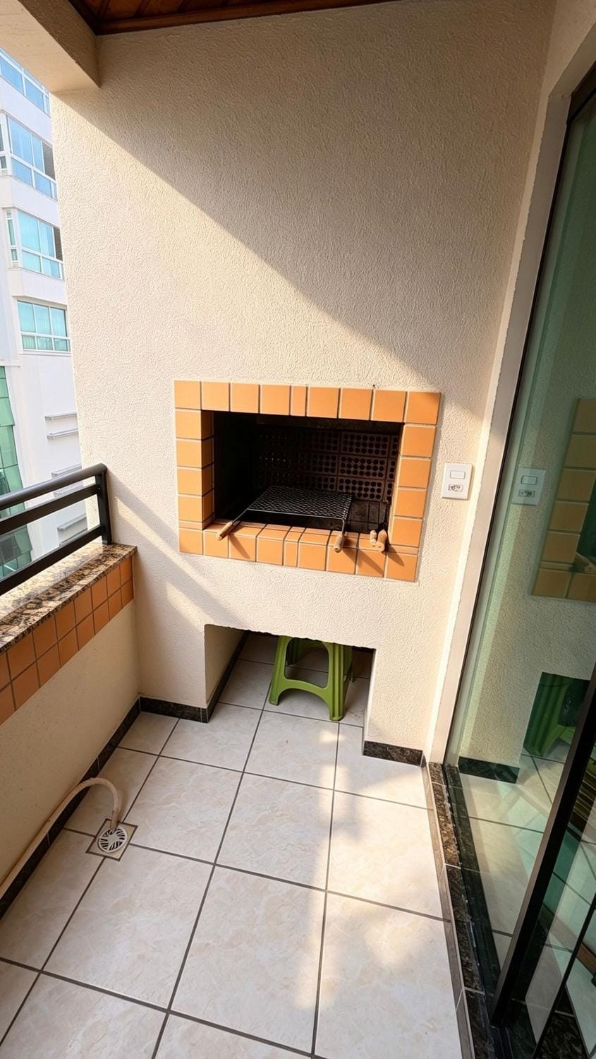Apto. 2dorm, centro BC, 500m mar - AND402 Apartment in Camboriú