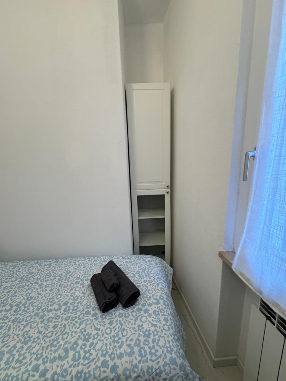 Bed, Photo of the whole room, Bedroom, towels, wardrobe
