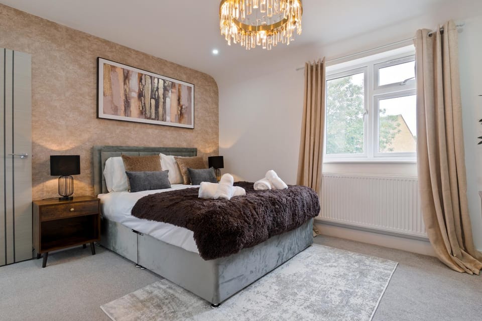 Bed, Photo of the whole room, Bedroom