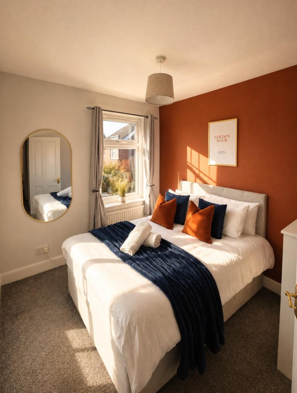 Spacious 4-Bed Family Home near Leicester City Ctr Apartment in Leicester