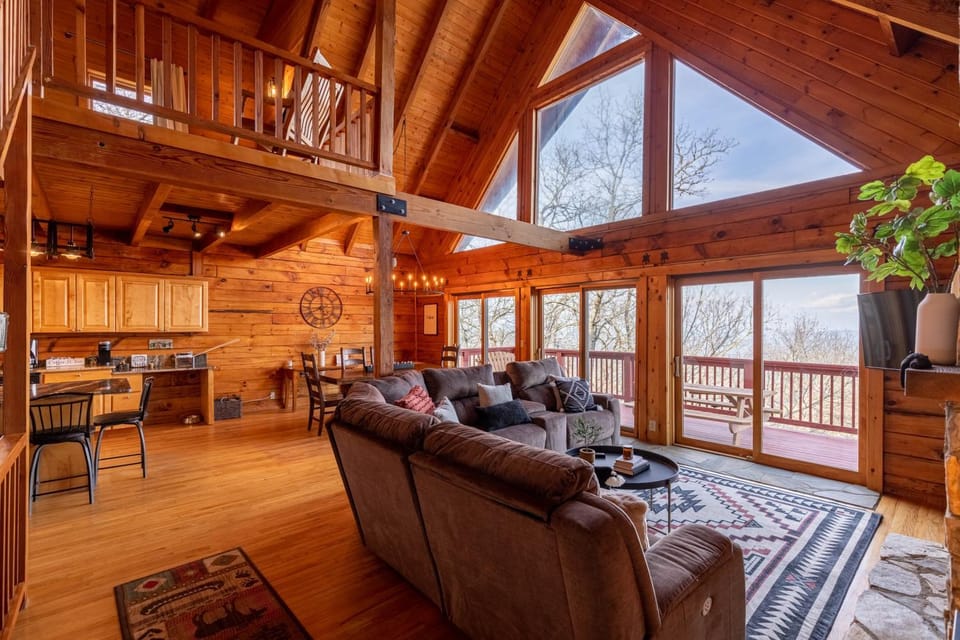 Carolina Lookout House in Brushy Fork