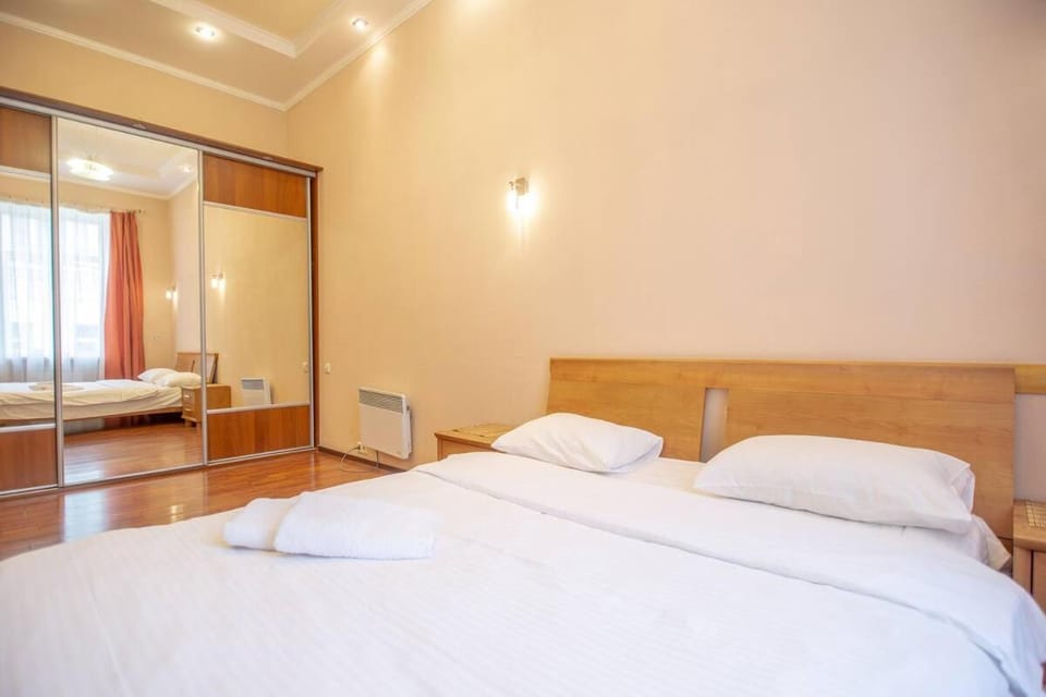 Затишна однокімнатна квартира біля Софіївської площі Apartment in Kiev City - Kyiv