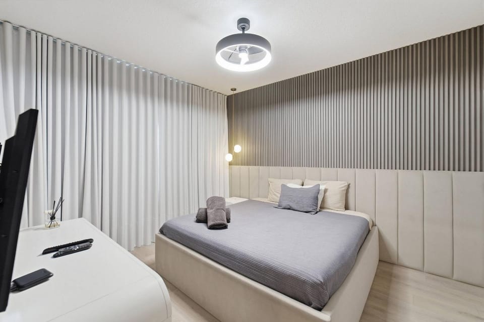 Bedroom, Area and facilities