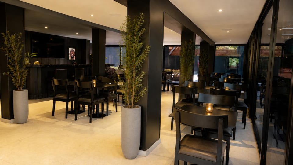 Living room, Lounge or bar
