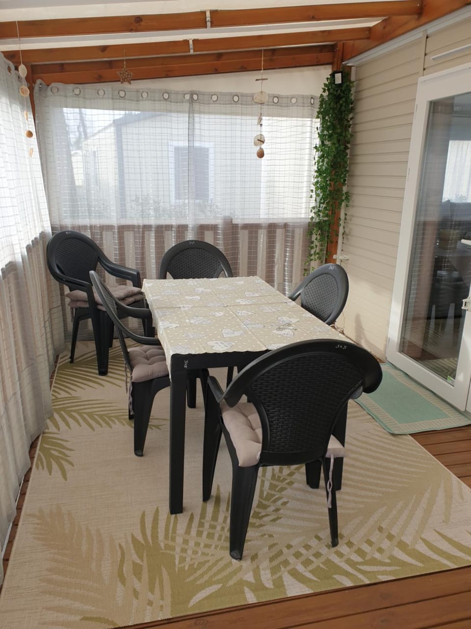 Mobil Home 4 personnes Saint Julien en Born Landes Campground/ 
RV Resort in Saint-Julien-en-Born