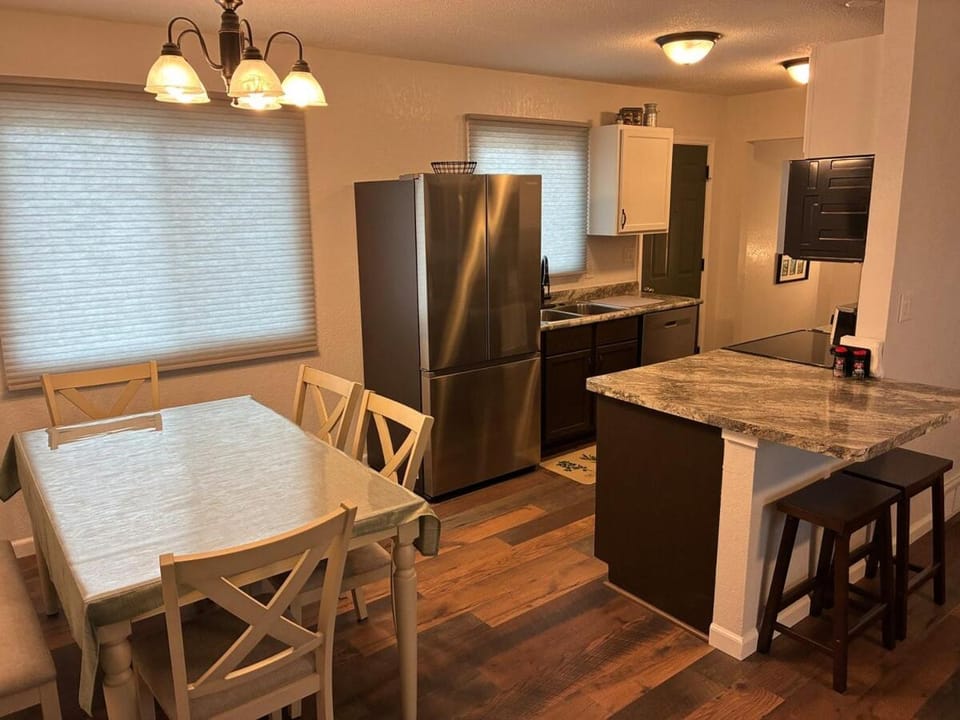 Spacious 4BR Home with Epic Basement Arcade House in Rapid City