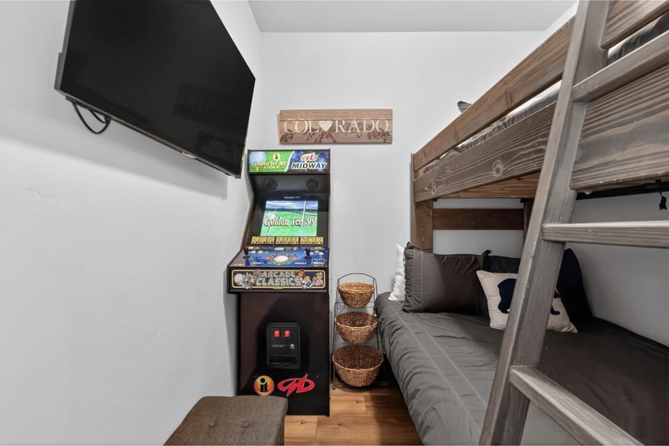 Bed, Game Room, TV and multimedia, bunk bed, furniture