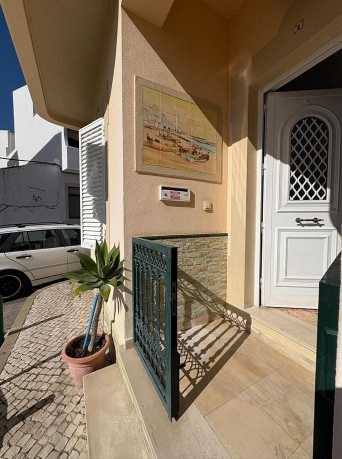 Casa de Férias T1 4 pax em Quarteira PT Fully Equipped 1-Bedroom House up to 4 prs House in Quarteira