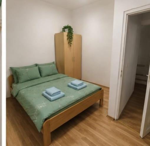 Holiday Home Albina Campground/ 
RV Resort in Novalja