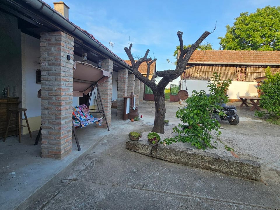 Kuća za odmor Širok šor House in Vojvodina