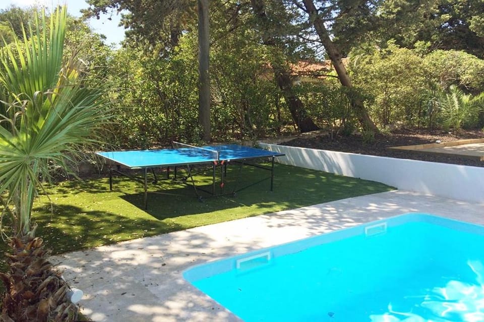 Villa Pirouschka Pool Beach Downtown within Walking Distance Villa in Saint-Raphael