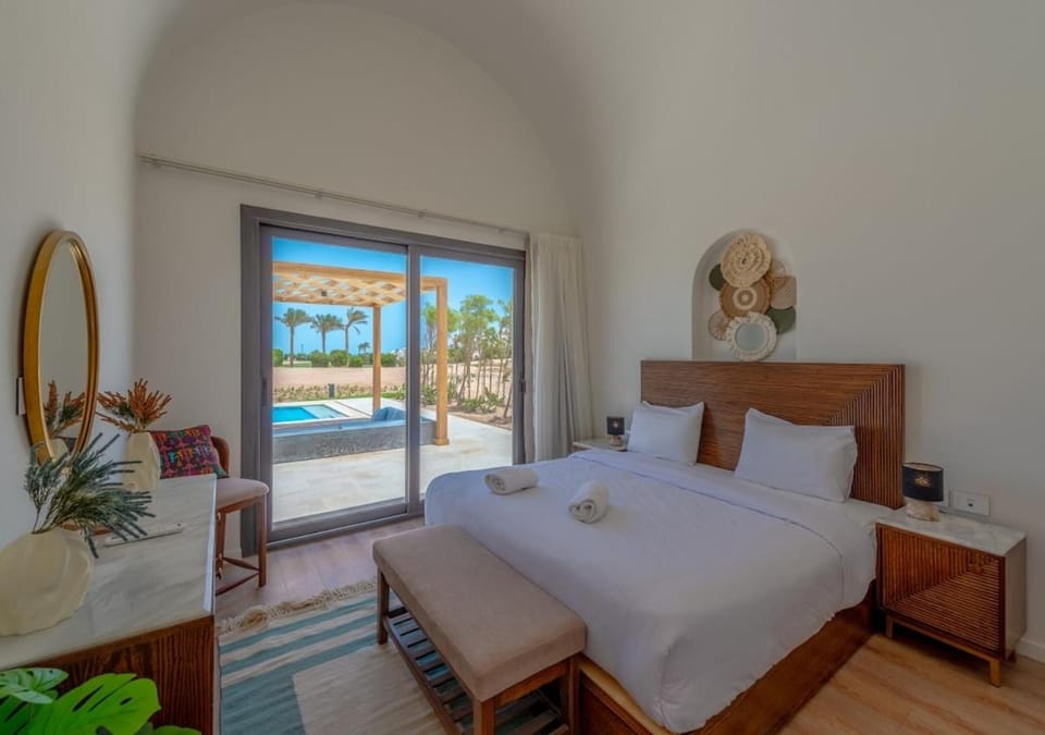 Brand-New 3BR Twin Nines Golf Villas I Heated Pool Villa in Hurghada