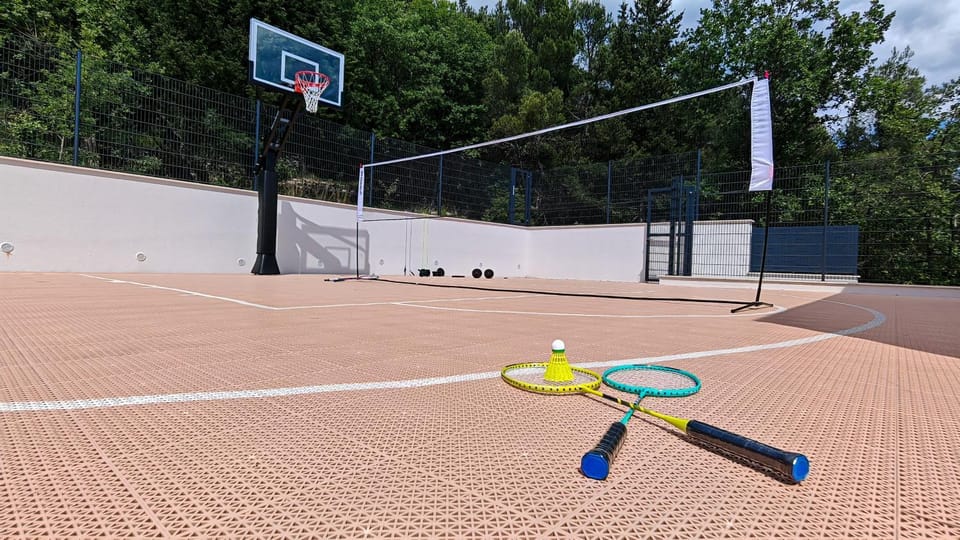 Children play ground, Fitness centre/facilities