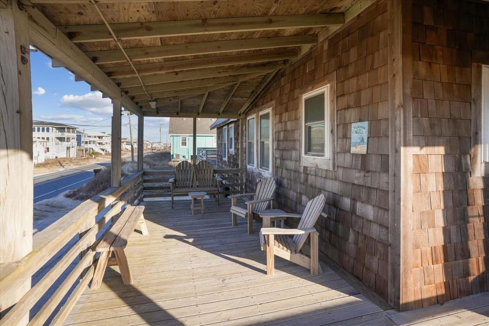 Windjammer House in Kitty Hawk