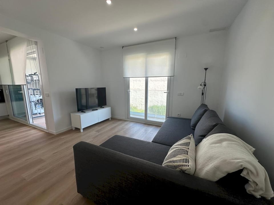 Communal lounge/ TV room, Living room