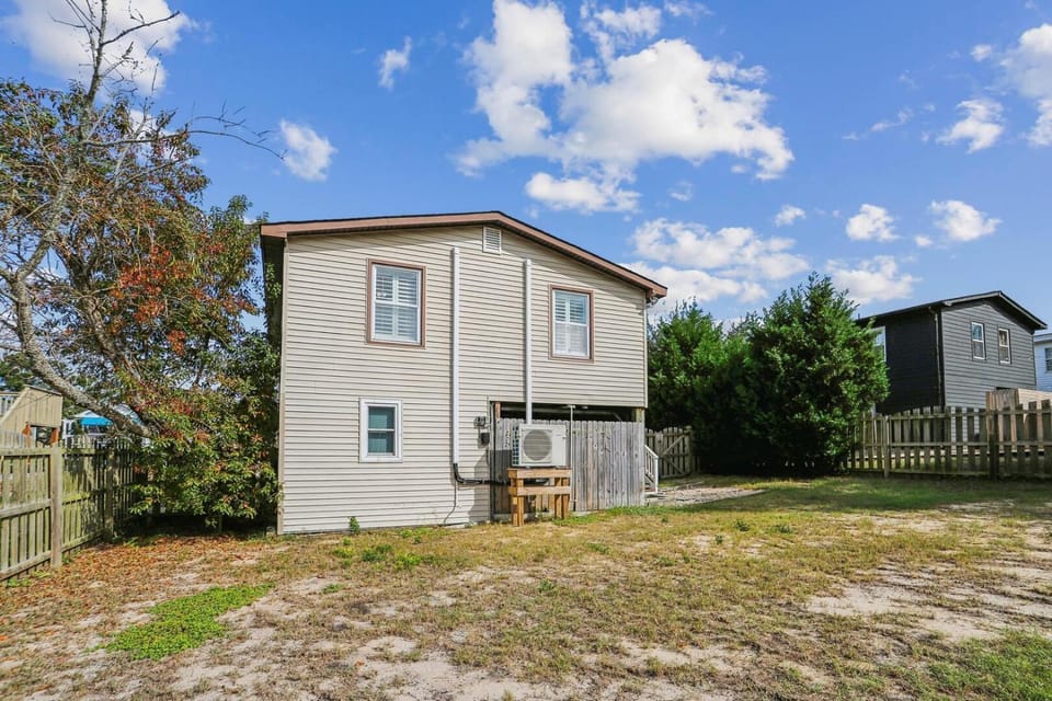 Sea Glass Shack House in Kill Devil Hills