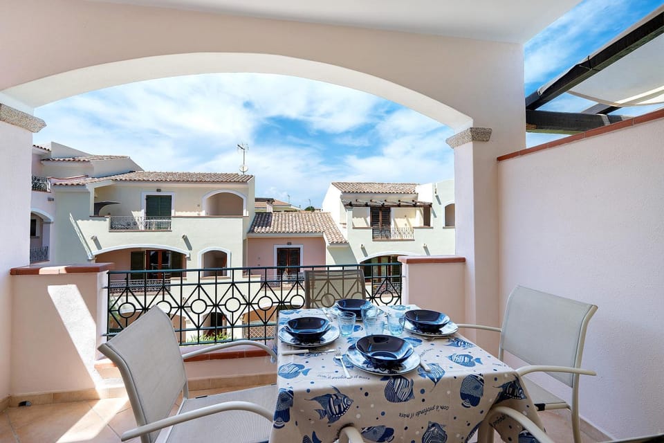Casa Milly con piscina condivisa Apartment in Santa Teresa Gallura