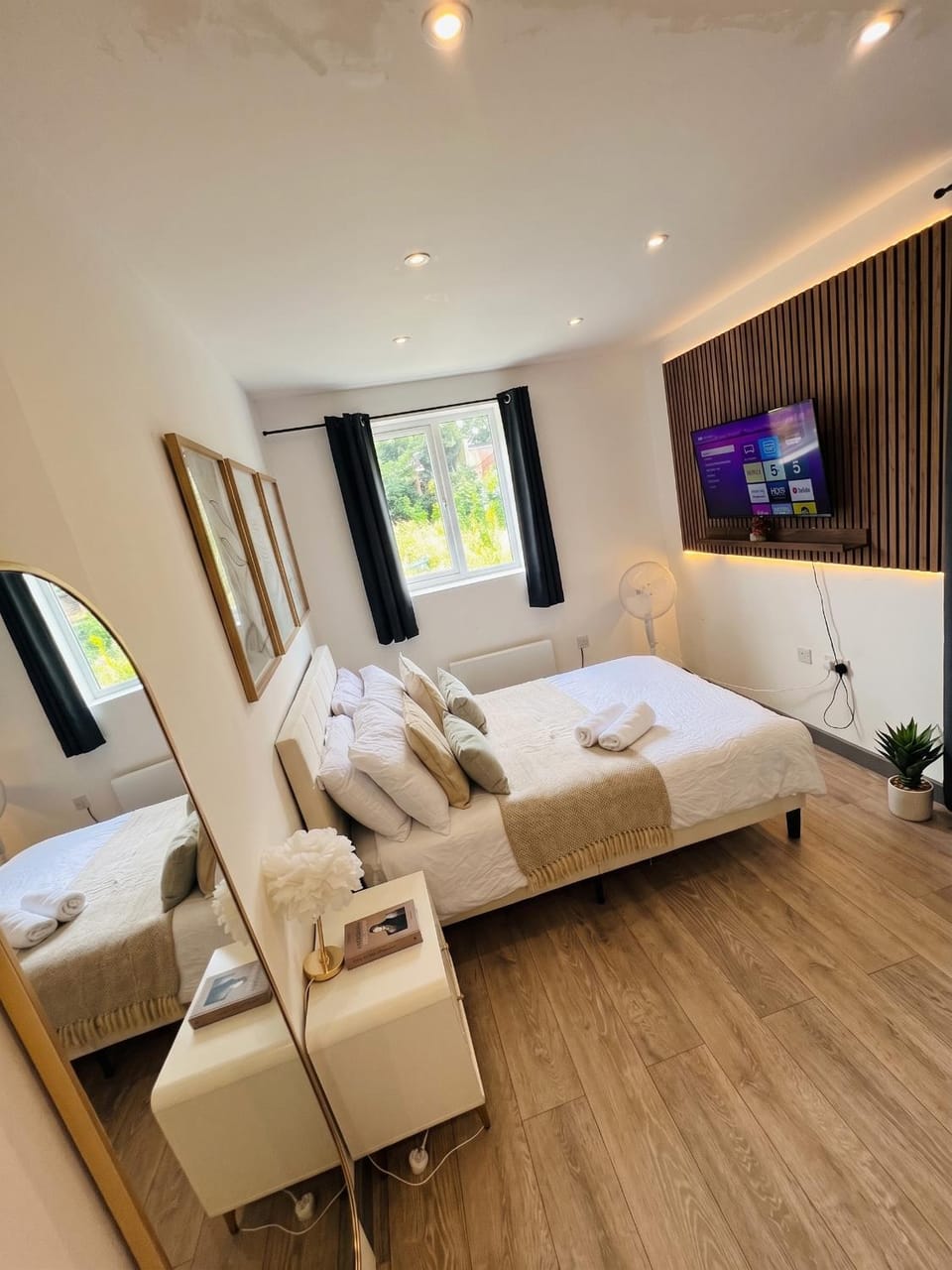 The Comfort Suite 15 Mins from Central Bed and Breakfast in London