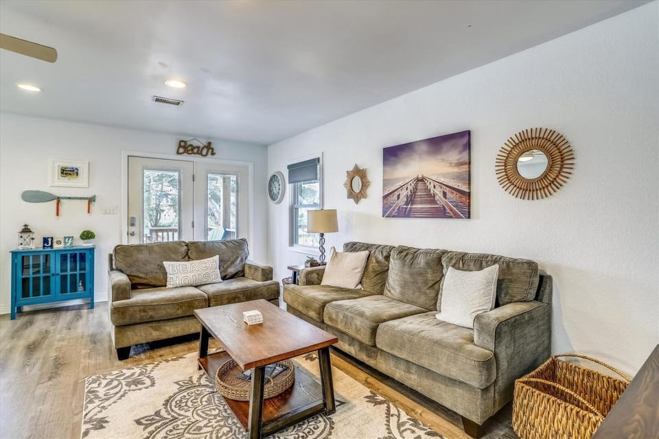 Flamingo House in Nags Head