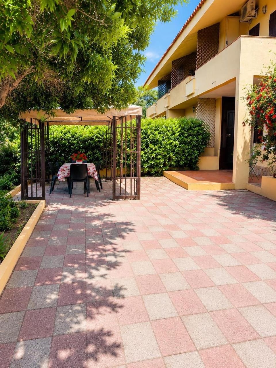 La Terrazza in centro House in San Teodoro