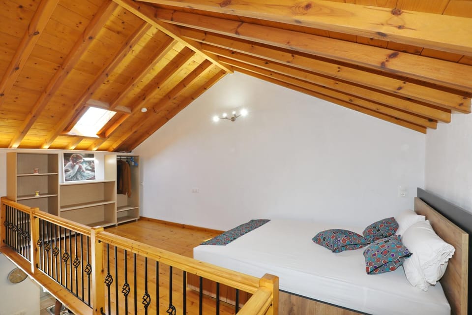 Stella's House Main Apartment in Skopelos
