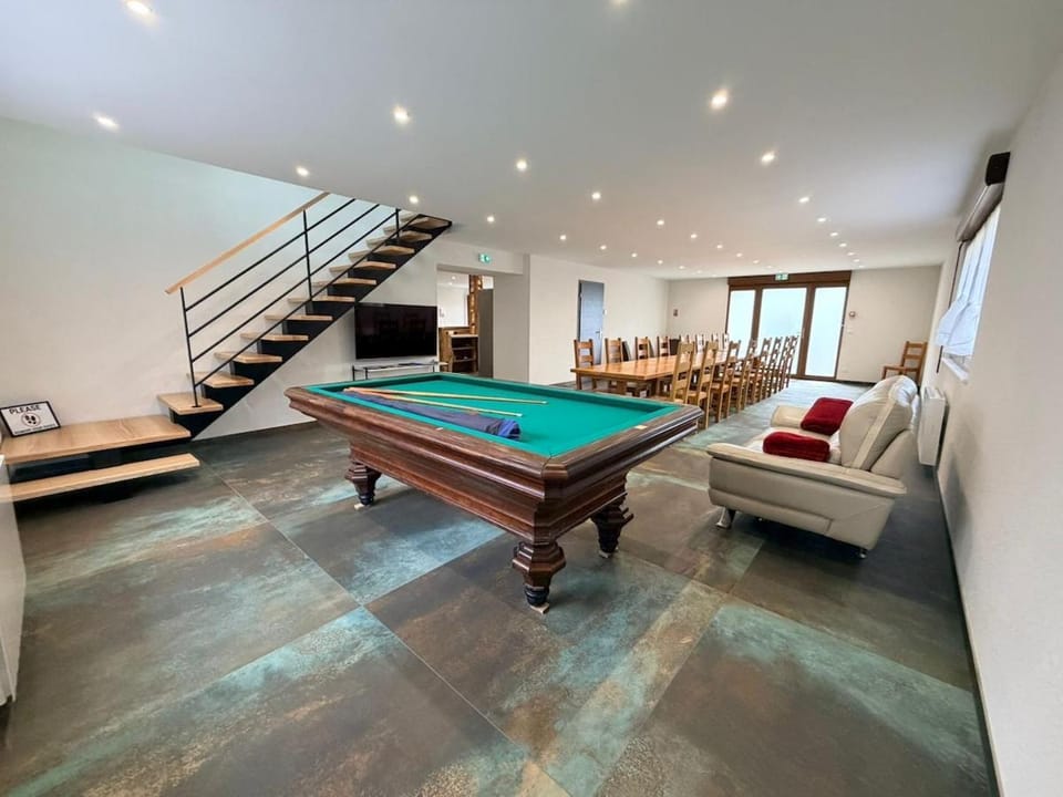 Billiard, Banquet/Function facilities, Meeting/conference room