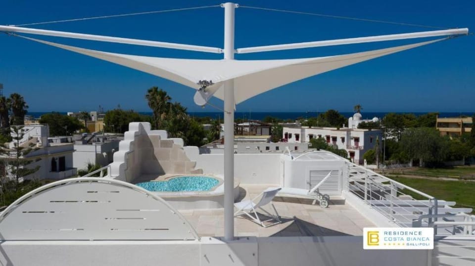 Balcony/Terrace, Pool view, Swimming pool, Open Air Bath