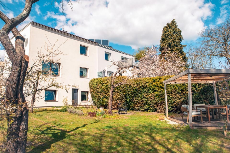 Property building, Garden