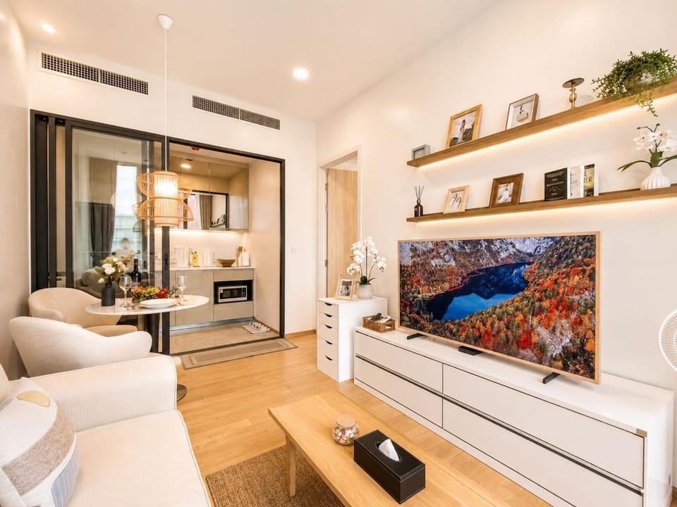 Living room, Decorative detail