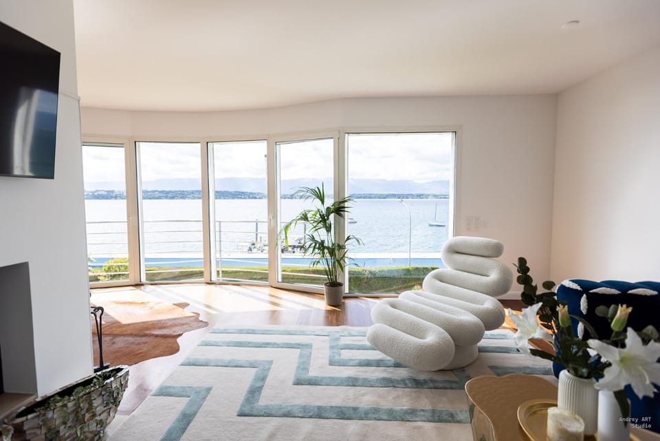 Living room, Other, Lake view