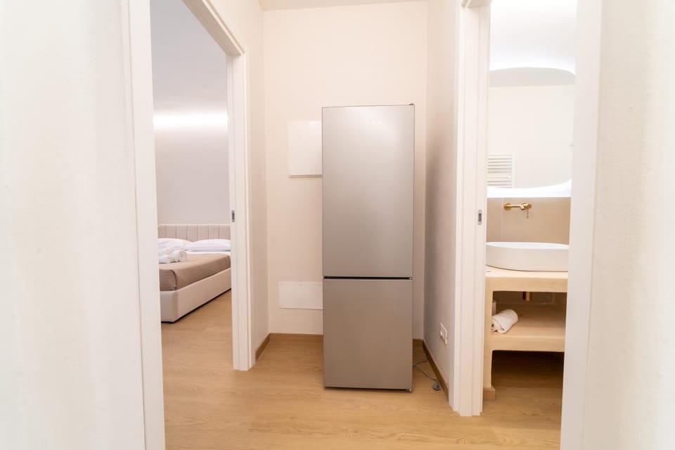 Bed, Kitchen or kitchenette, Photo of the whole room, Bedroom, bunk bed, oven, wardrobe