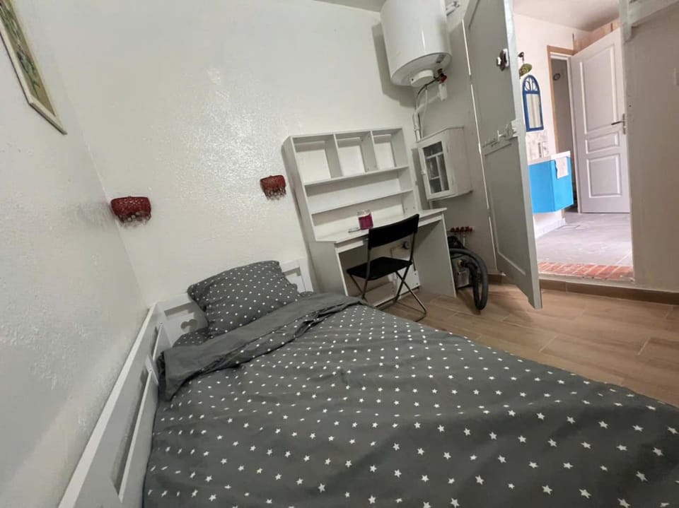 Un T2 équipé à 900m de la plage Goélands à Saint Laurent du Var Apartment in Nice