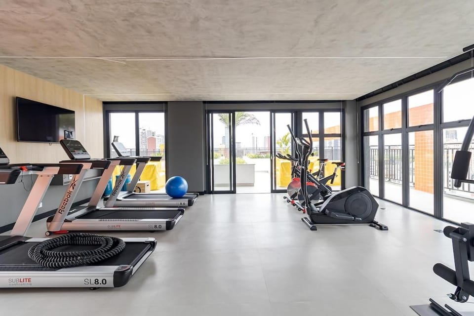 Apartamento 404 - Cena Living · Studio Completo p/ 4 | A/C, Academia e Coworking Apartment in Curitiba
