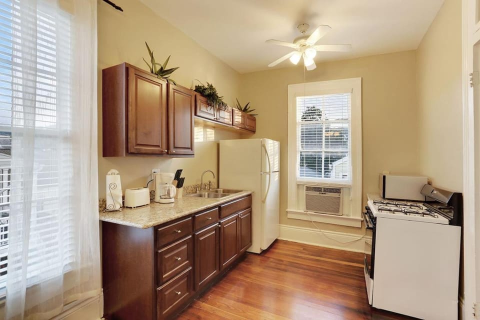 Treme 1BR French QTR Medical Corridor House in New Orleans