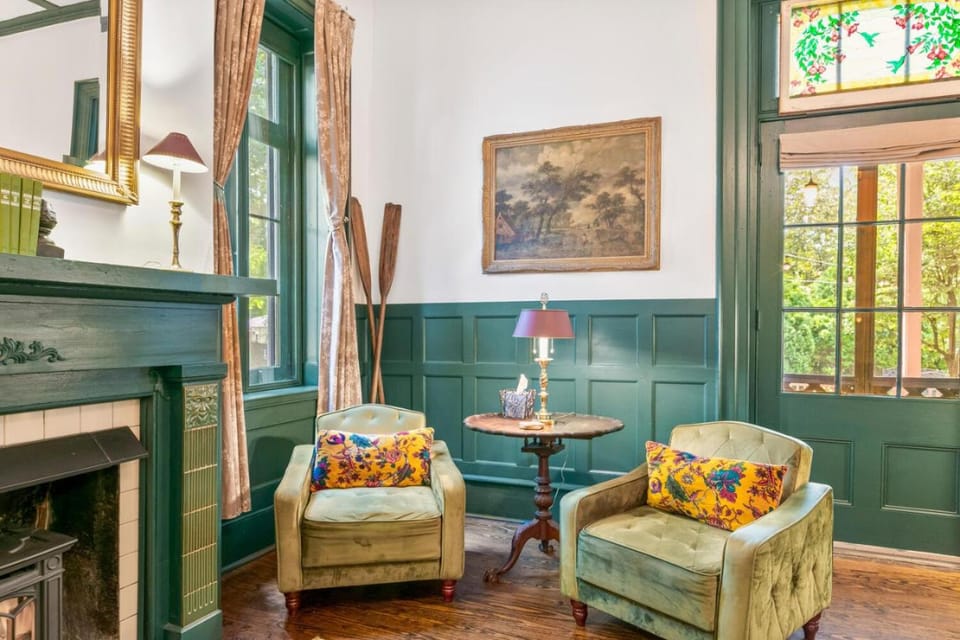 Seating area