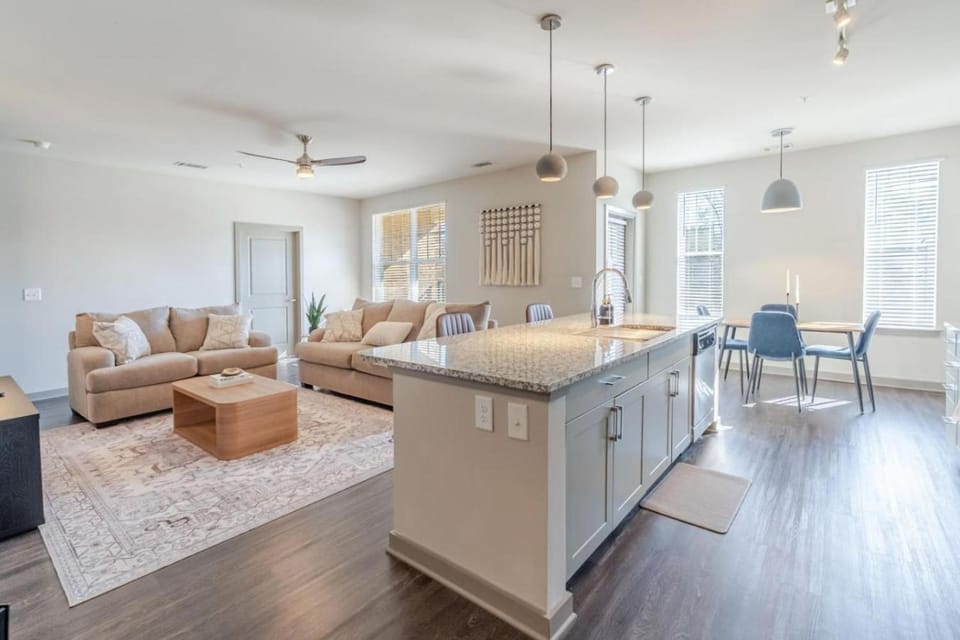 Living room, Seating area, Dining area