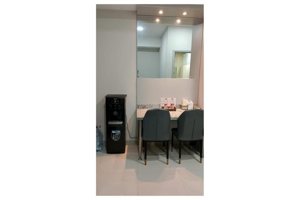 condo in Kecamatan Dukuhpakis, Indonesia House in Surabaya