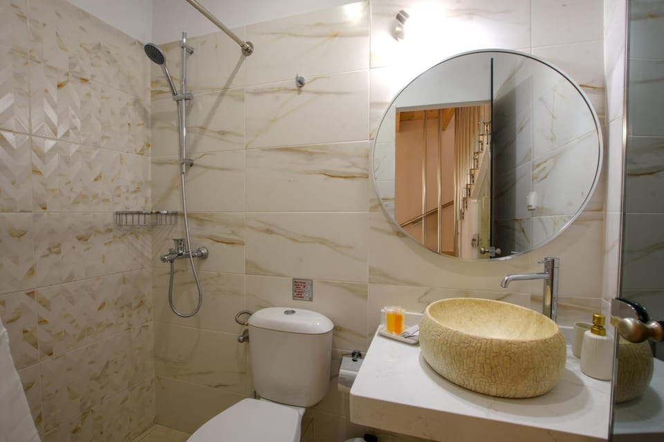 Property building, Bathroom