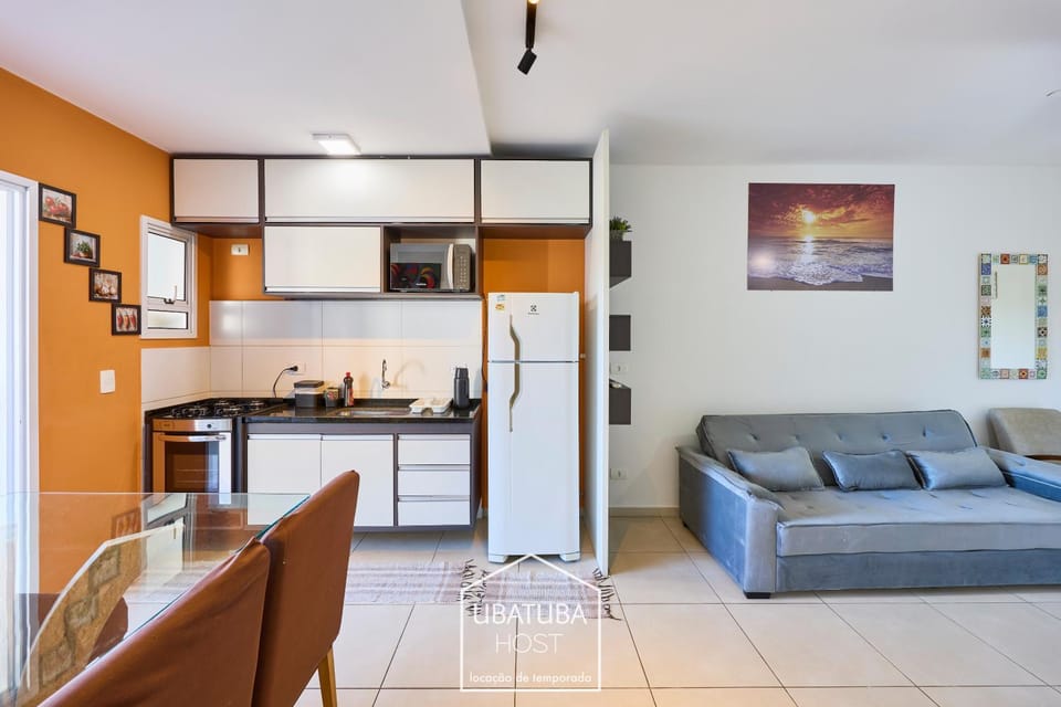Kitchen or kitchenette, Living room, Dining area