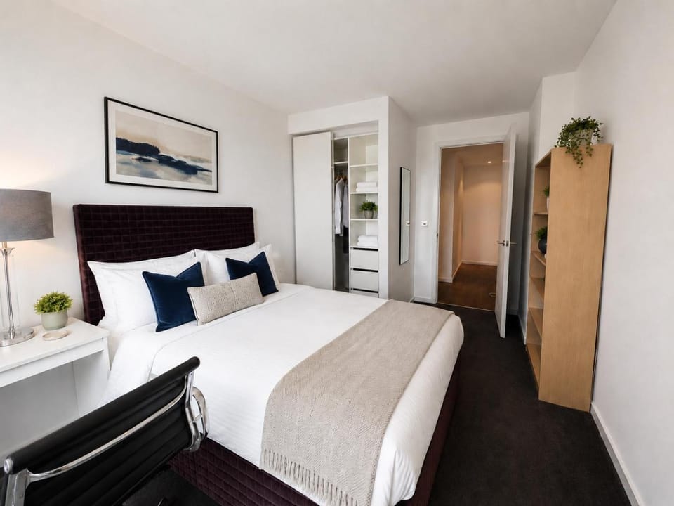 Deluxe Two Bedroom Canary Wharf Apartment Apartment in London