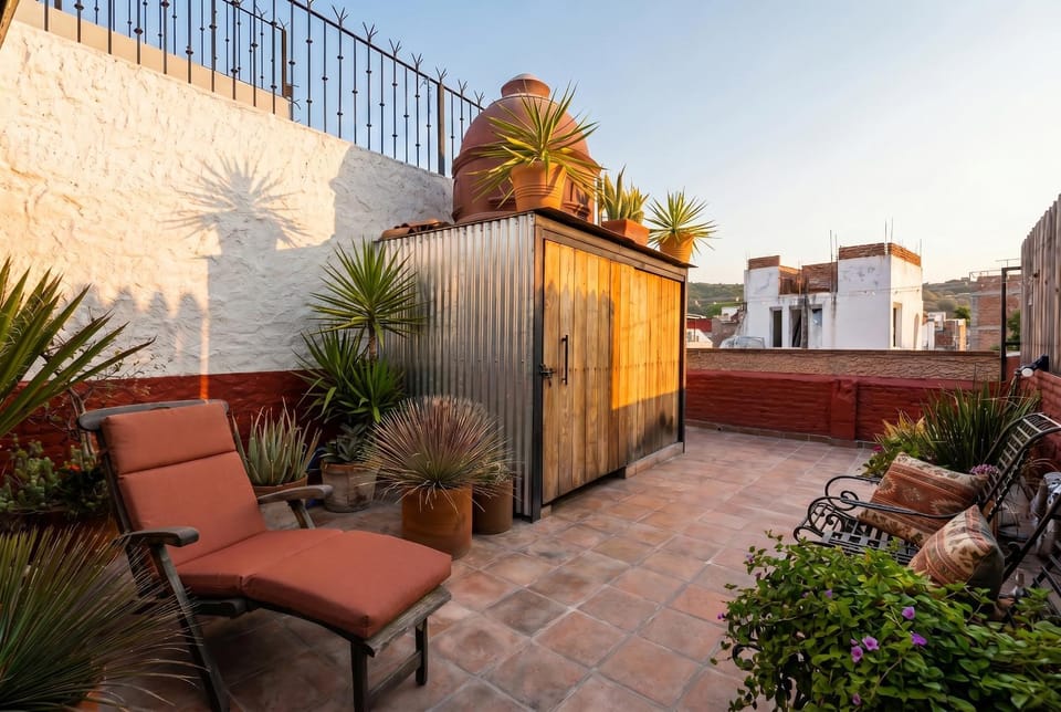 Patio, Balcony/Terrace, Seating area