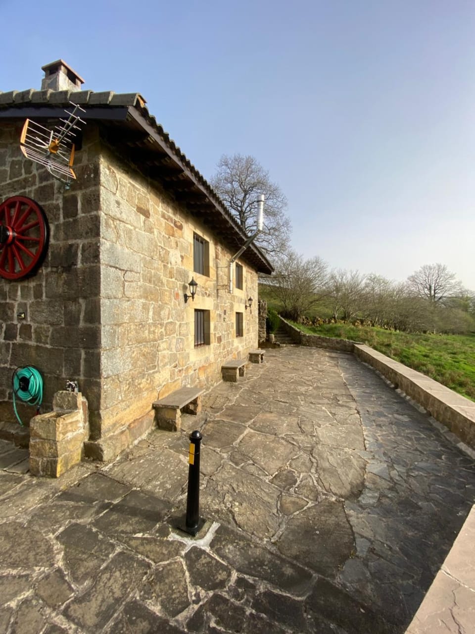 Cabaña El Mirador House in Cantabria