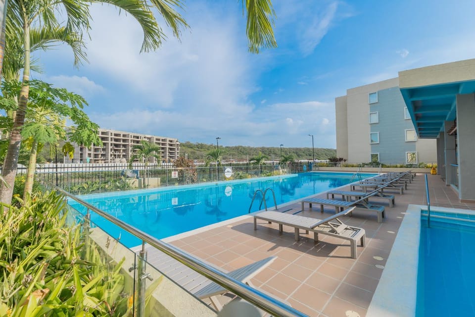 Swimming pool