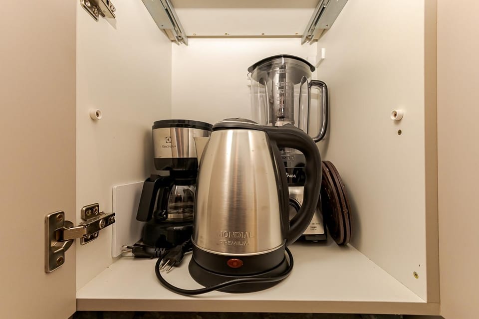 Coffee/tea facilities, Kitchen or kitchenette