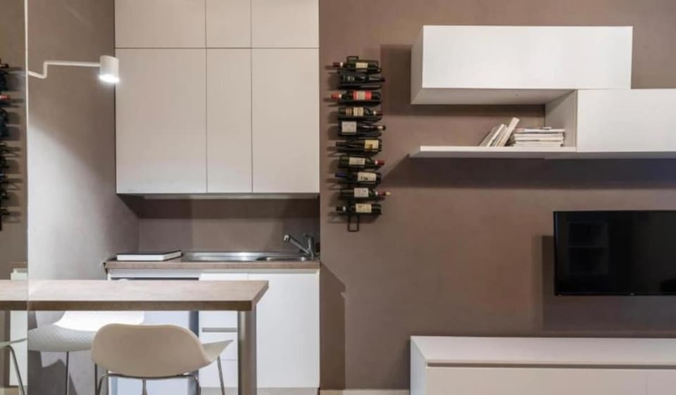 Central Station cozy studio Apartment in Milan