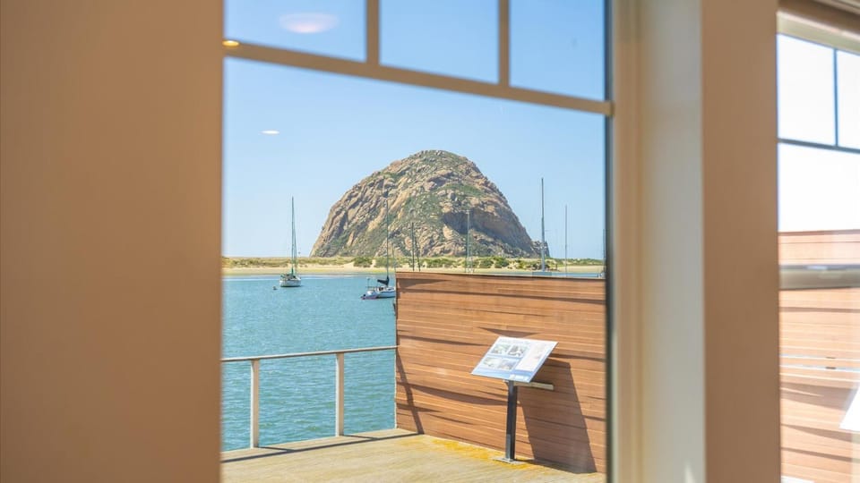 HarborFront 1 Apartment in Morro Bay