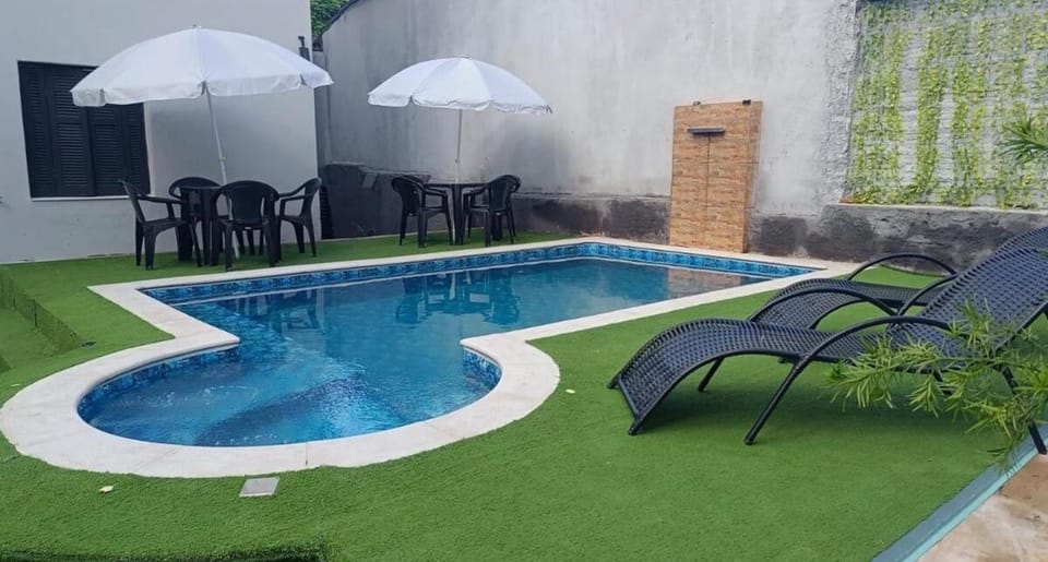 Casa com piscina na Vila Industrial House in Campinas
