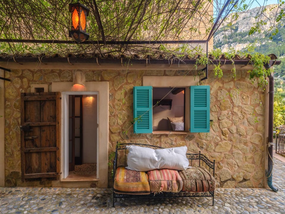 C'AN Sabuba House in Deià