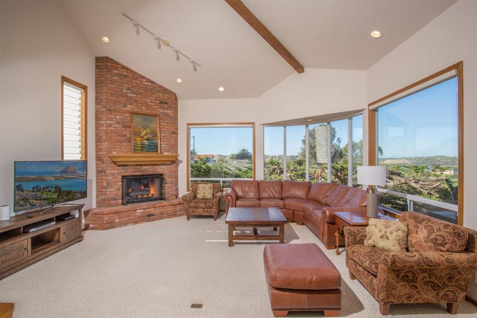2110 Humboldt House in Baywood-Los Osos